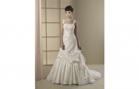 Rachel wedding dress - front - size 16